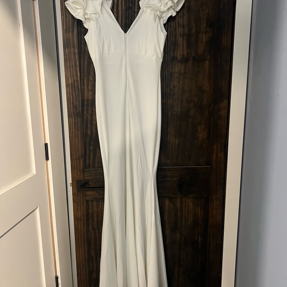 White V-Neck Flutter Sleeve dress! Beautiful on!